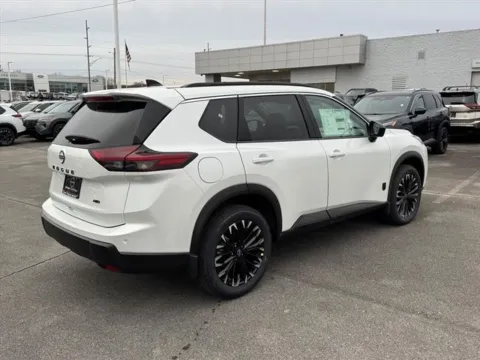 More photos of 2026 Nissan Rogue Dark Armor at Johnson City Nissan, TN