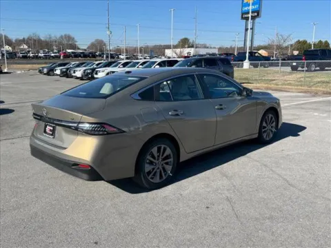 More photos of 2026 Nissan Sentra SL at Johnson City Nissan, TN