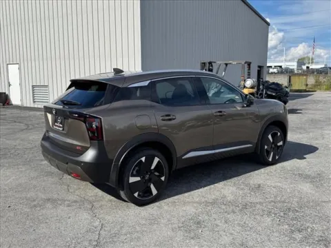 More photos of 2026 Nissan Kicks SR at Johnson City Nissan, TN