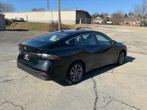 More photos of 2026 Nissan Sentra SL at Johnson City Nissan, TN