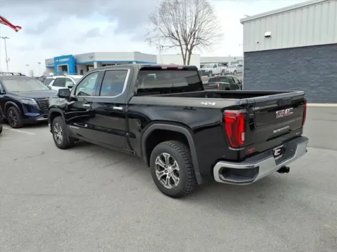 More photos of 2024 GMC Sierra 1500 SLT at Johnson City Nissan, TN