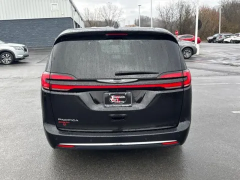 More photos of 2024 Chrysler Pacifica Touring L at Johnson City Nissan, TN