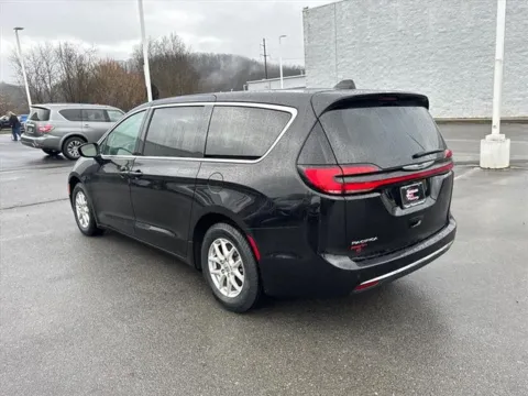 More photos of 2024 Chrysler Pacifica Touring L at Johnson City Nissan, TN