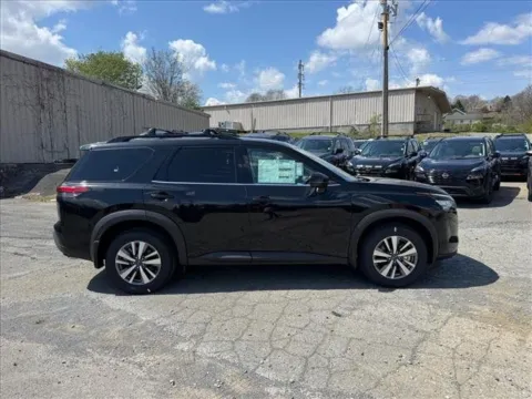 Another view of 2026 Nissan Pathfinder SL for sale in Johnson City, TN at Johnson City Nissan