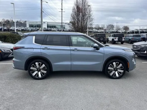 Photos of 2025 Mitsubishi Outlander SEL for sale in Johnson City, TN at Johnson City Nissan