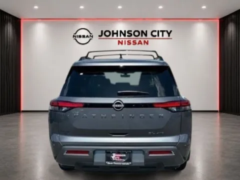 More photos of 2026 Nissan Pathfinder SL at Johnson City Nissan, TN