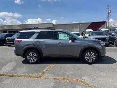 Another view of 2026 Nissan Pathfinder SL for sale in Johnson City, TN at Johnson City Nissan