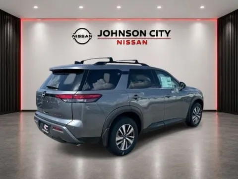 More photos of 2026 Nissan Pathfinder SL at Johnson City Nissan, TN