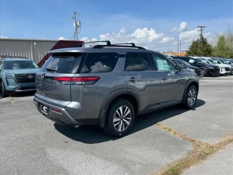 More photos of 2026 Nissan Pathfinder SL at Johnson City Nissan, TN