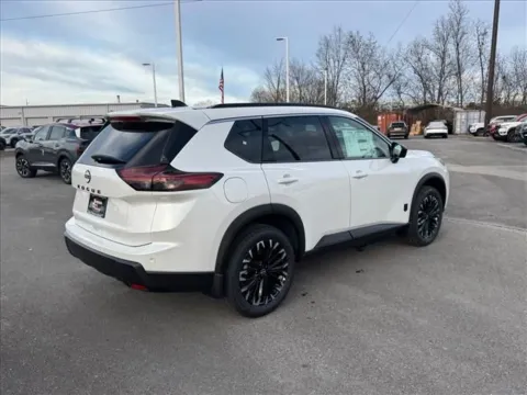 More photos of 2026 Nissan Rogue Dark Armor at Johnson City Nissan, TN