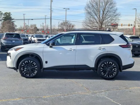 More photos of 2026 Nissan Rogue Dark Armor at Johnson City Nissan, TN