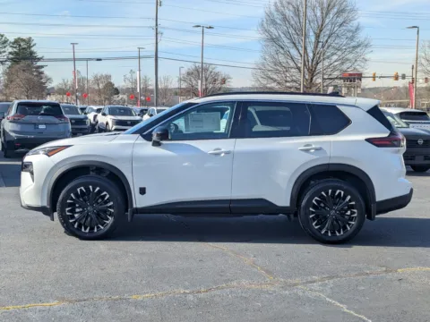 More photos of 2026 Nissan Rogue Dark Armor at Johnson City Nissan, TN