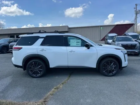 Another view of 2026 Nissan Pathfinder SL for sale in Johnson City, TN at Johnson City Nissan