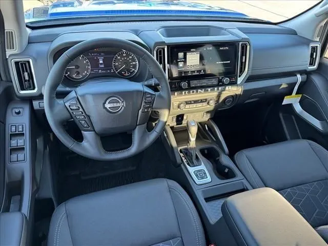 2026 Nissan Frontier SV - Photo 13