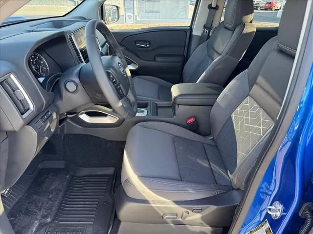 2026 Nissan Frontier SV - Photo 11
