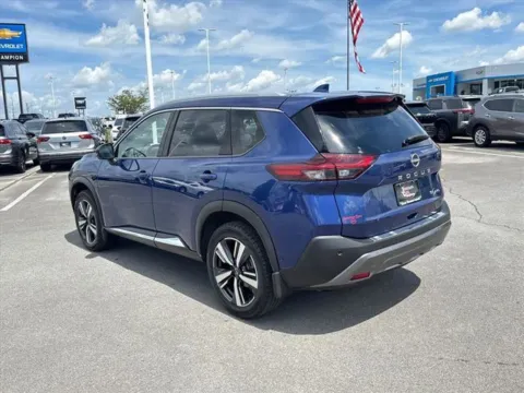 More photos of 2023 Nissan Rogue SL at Johnson City Nissan, TN