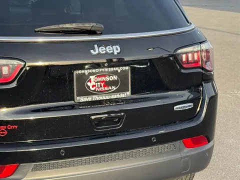 More photos of 2020 Jeep Compass Latitude at Johnson City Nissan, TN