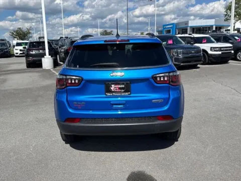 More photos of 2022 Jeep Compass Latitude Lux at Johnson City Nissan, TN
