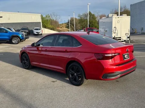 More photos of 2024 Volkswagen Jetta 1.5T SE at Johnson City Nissan, TN
