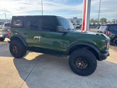 Photos of 2023 Ford Bronco Black Diamond for sale in Johnson City, TN at Johnson City Nissan