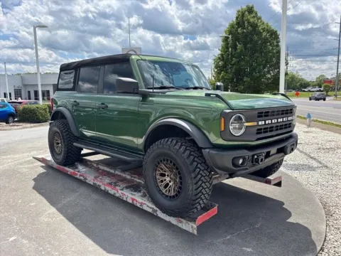 Green 2023 Ford Bronco Black Diamond for sale in Johnson City, TN
