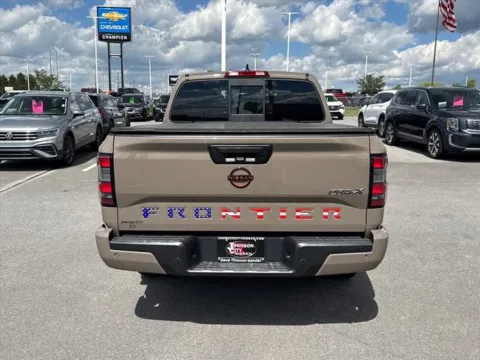 More photos of 2022 Nissan Frontier PRO-X at Johnson City Nissan, TN