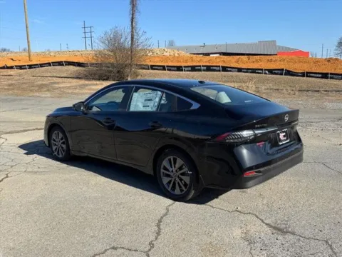 More photos of 2026 Nissan Sentra SL at Johnson City Nissan, TN