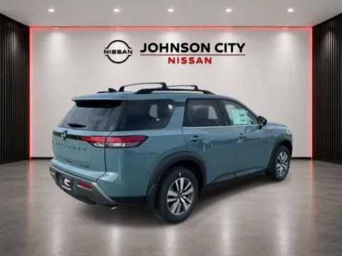 More photos of 2026 Nissan Pathfinder SL at Johnson City Nissan, TN