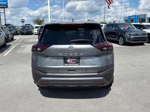 More photos of 2023 Nissan Rogue SL at Johnson City Nissan, TN