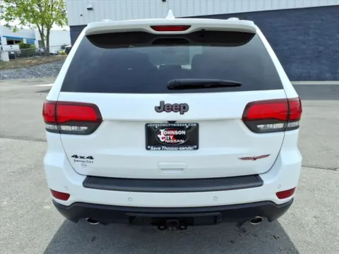 More photos of 2021 Jeep Grand Cherokee Trailhawk at Johnson City Nissan, TN