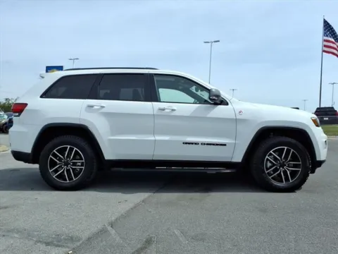 Photos of 2021 Jeep Grand Cherokee Trailhawk for sale in Johnson City, TN at Johnson City Nissan
