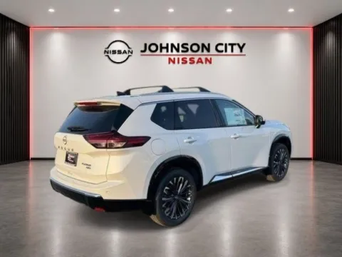 More photos of 2026 Nissan Rogue Platinum at Johnson City Nissan, TN