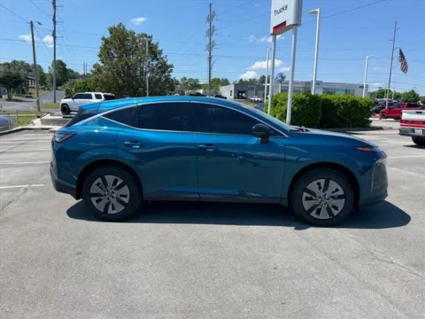 Photos of 2025 Nissan Murano SL for sale in Johnson City, TN at Johnson City Nissan