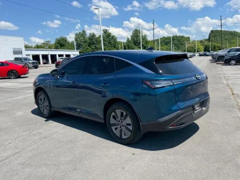More photos of 2025 Nissan Murano SL at Johnson City Nissan, TN