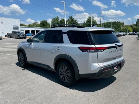 More photos of 2022 Nissan Pathfinder SV at Johnson City Nissan, TN