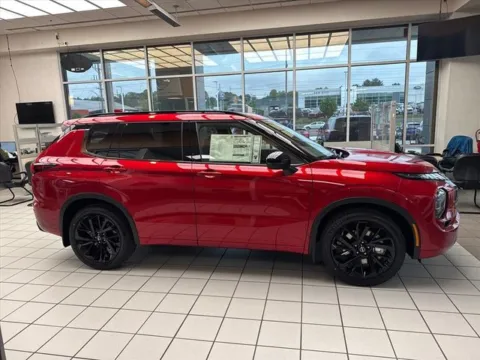 Another view of 2026 Nissan Rogue Plug-In Hybrid Platinum for sale in Johnson City, TN at Johnson City Nissan