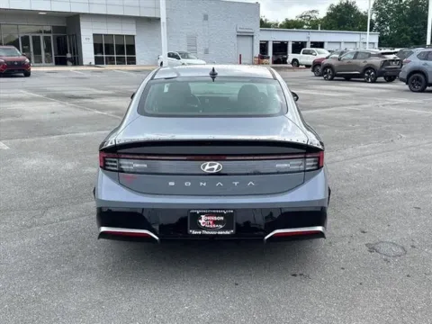 More photos of 2025 Hyundai Sonata SEL at Johnson City Nissan, TN