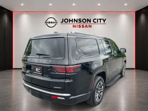 More photos of 2024 Jeep Wagoneer Series II at Johnson City Nissan, TN