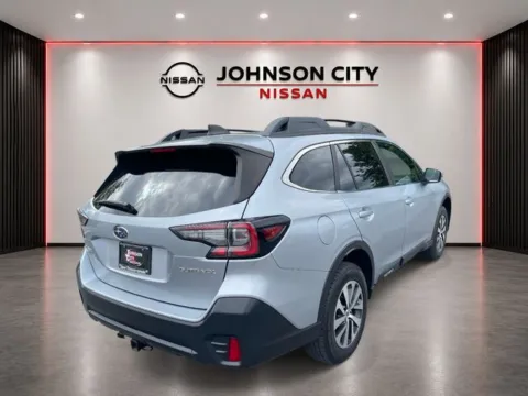 More photos of 2020 Subaru Outback Premium at Johnson City Nissan, TN