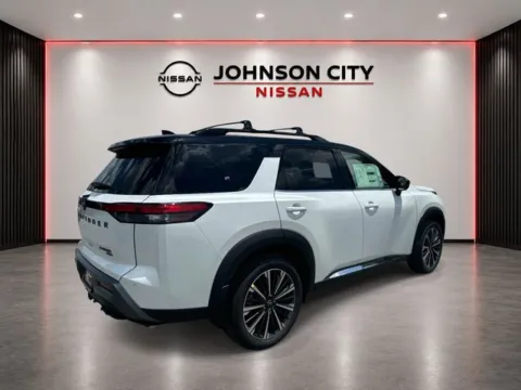 More photos of 2026 Nissan Pathfinder Platinum at Johnson City Nissan, TN