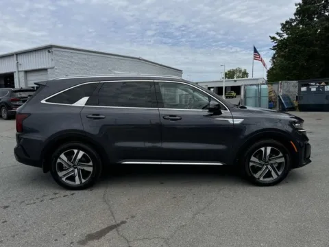 Another view of 2023 Kia Sorento Hybrid SX Prestige for sale in Johnson City, TN at Johnson City Nissan