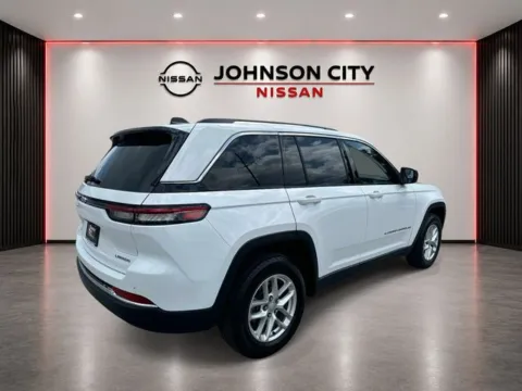 More photos of 2023 Jeep Grand Cherokee Laredo at Johnson City Nissan, TN