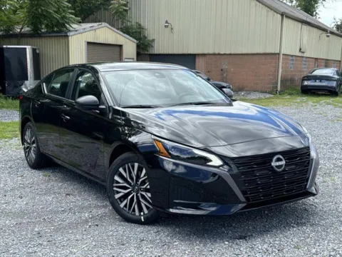 Black 2026 Nissan Altima 2.5 SV for sale in Johnson City, TN