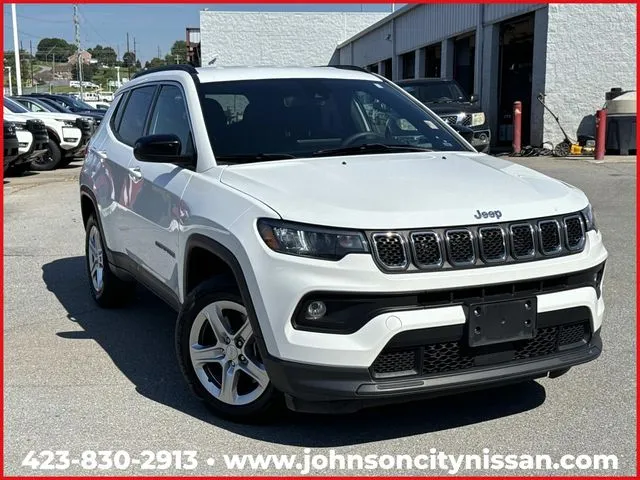 White 2024 Jeep Compass Latitude for sale in Johnson City, TN