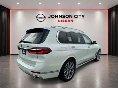 More photos of 2025 BMW X7 xDrive40i at Johnson City Nissan, TN