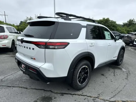 More photos of 2026 Nissan Pathfinder Rock Creek at Johnson City Nissan, TN