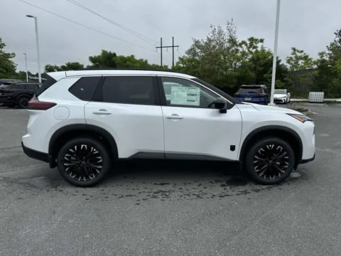 Another view of 2026 Nissan Rogue Dark Armor for sale in Johnson City, TN at Johnson City Nissan
