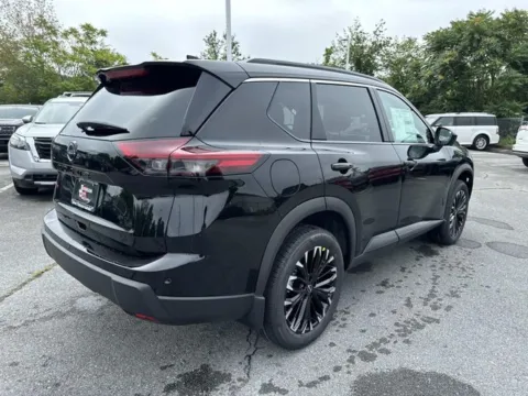 More photos of 2026 Nissan Rogue Dark Armor at Johnson City Nissan, TN