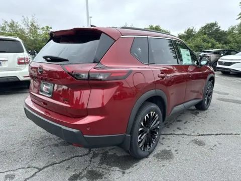 More photos of 2026 Nissan Rogue Dark Armor at Johnson City Nissan, TN
