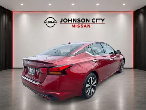 More photos of 2021 Nissan Altima 2.5 SL at Johnson City Nissan, TN